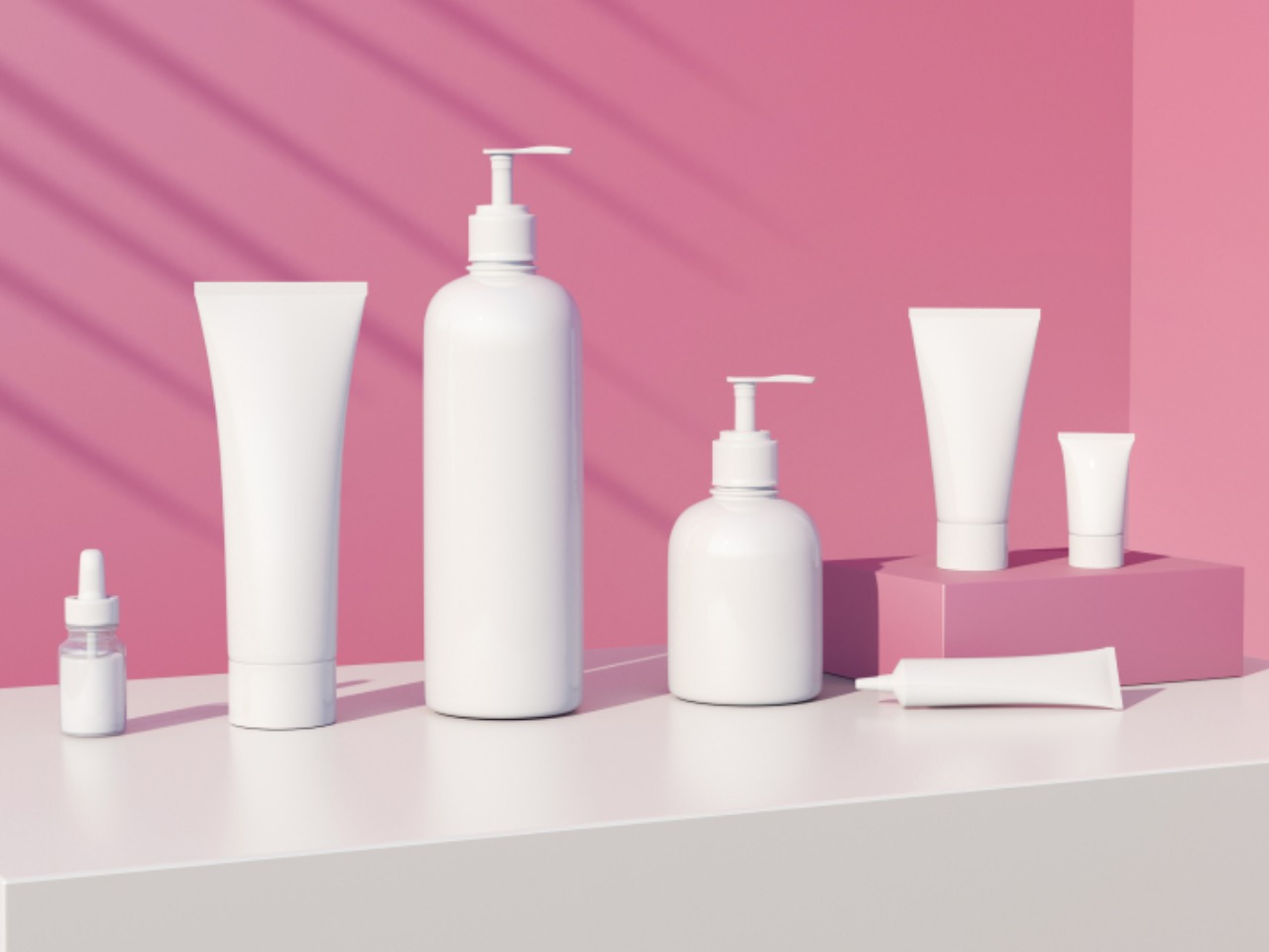Apa Alkohol Denat yang Ada dalam Skin Care Berbahaya Bagi Kulit? Ini  Jawabannya! - Beauty Journal