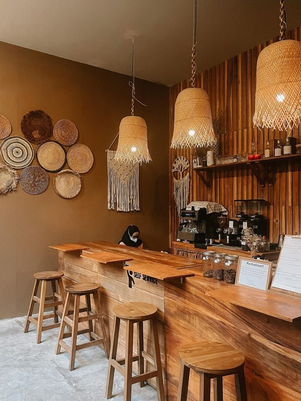 rekomendasi-10-tempat-ngopi-hits-di-solo