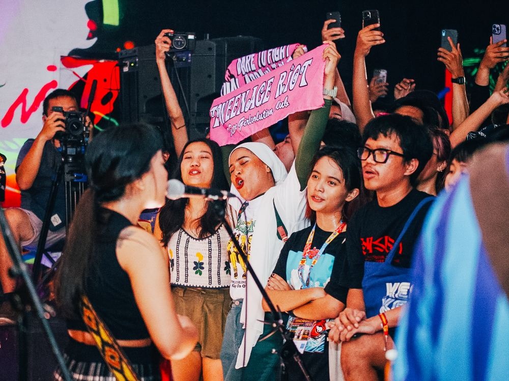 sederet-momen-reuni-musisi-di-synchronize-fest-2022