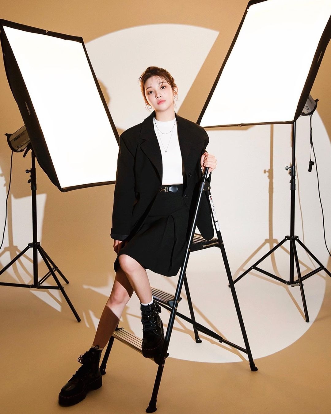 Pesona Lee Si Woo yang Curi Perhatian di Drama Korea \'My Lovely Liar\'