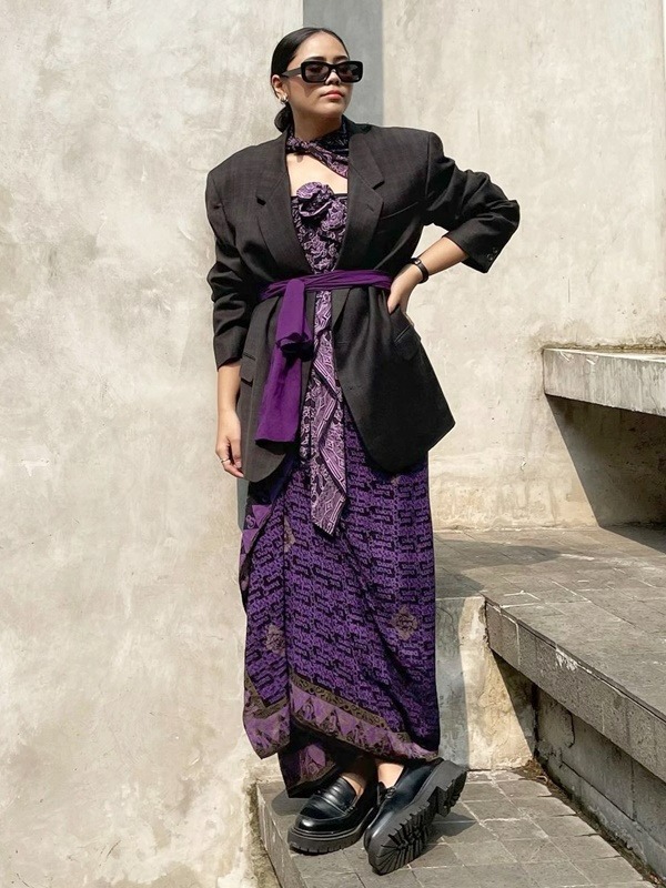 inspirasi-outfit-batik-nonton-konser-smtown