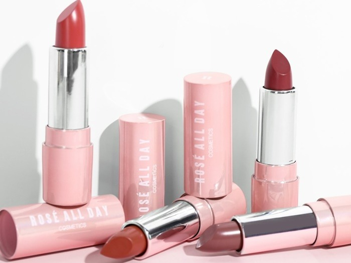 rekomendasi-tinted-lip-balm-dengan-warna-natural