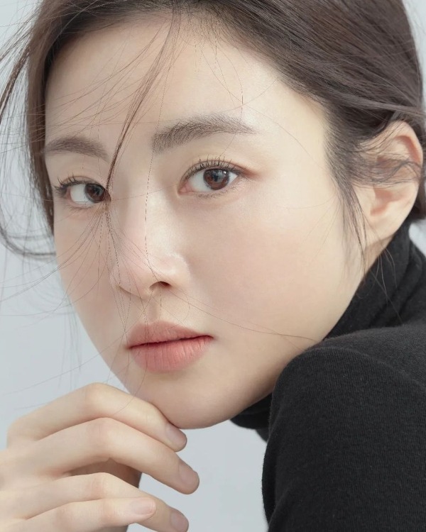 Pesona Kecantikan Kang So-ra