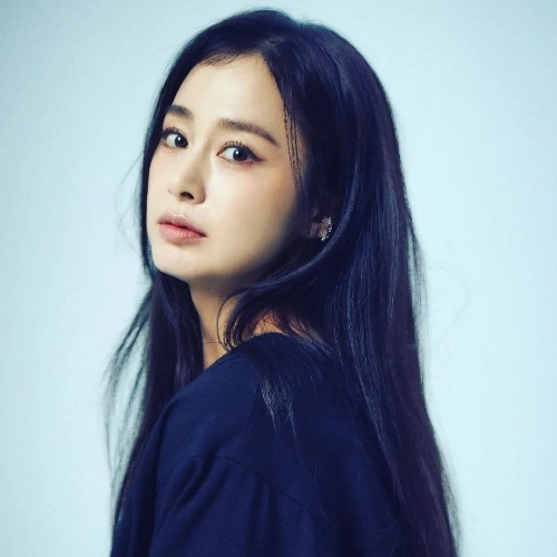 Cara Kim Tae Hee Jaga Penampilan, Mulai dari Skincare Minimalis hingga