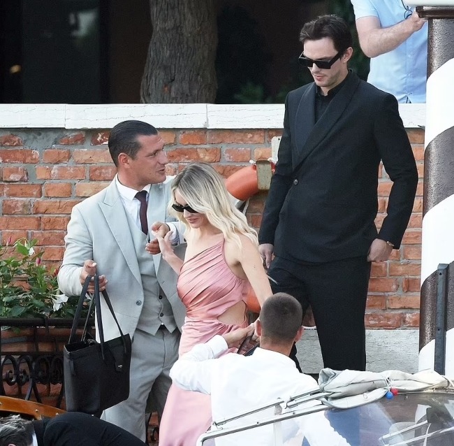 Anya Taylor-Joy Menikah dengan Kekasihnya Malcolm McRae di Italia