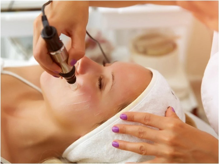 cara-menghilangkan-ice-pick-scars