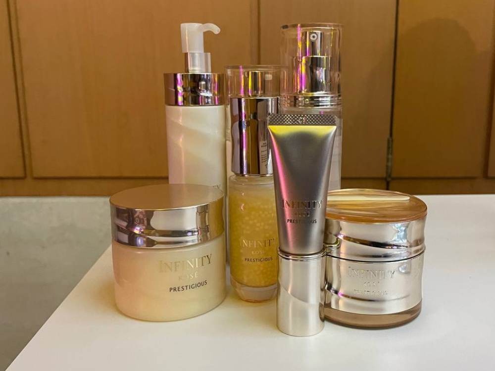 KOSÉ INFINITY PRESTIGIOUS 60g(付け替え用)