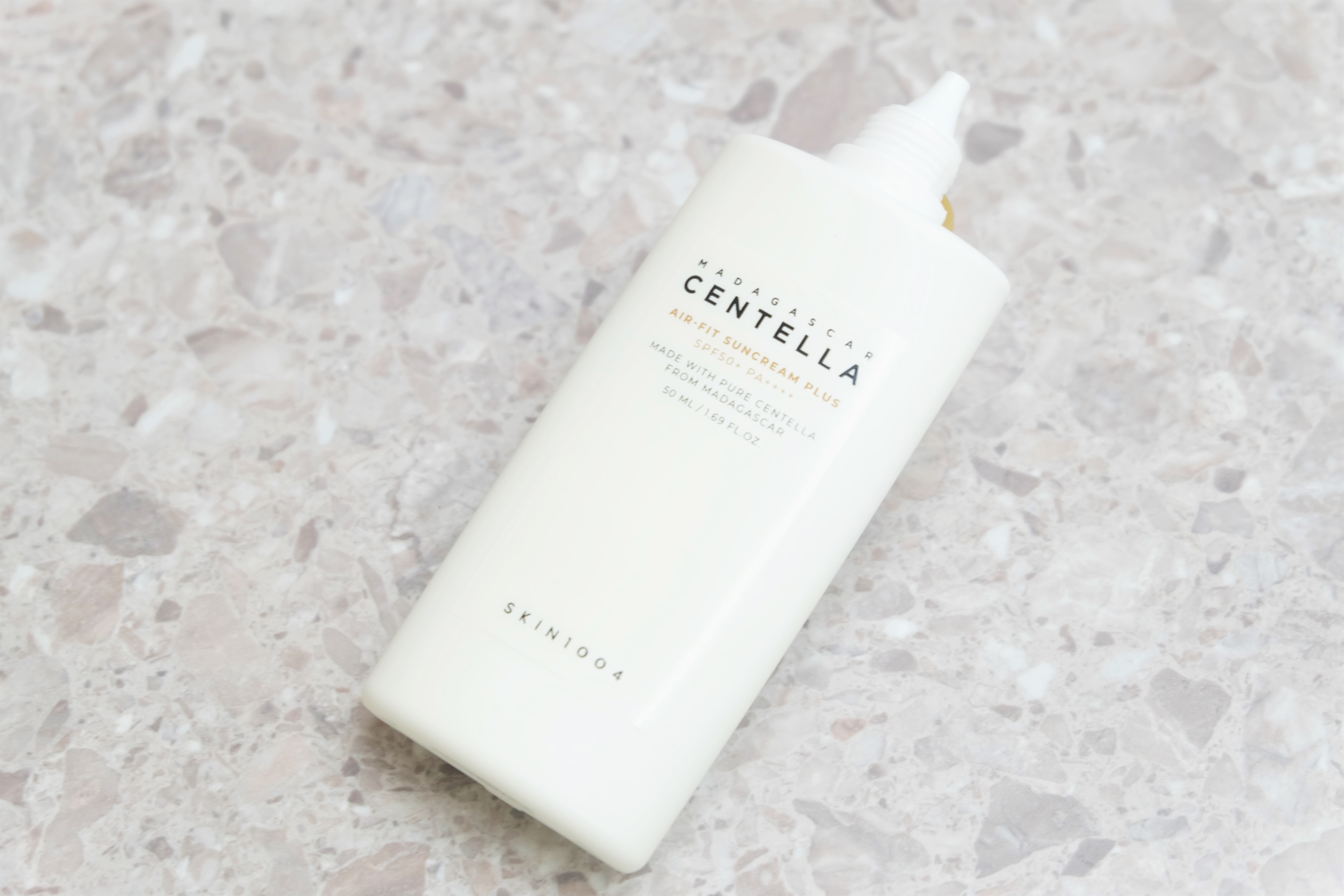 skin1004-madagascar-centella-sunscreen