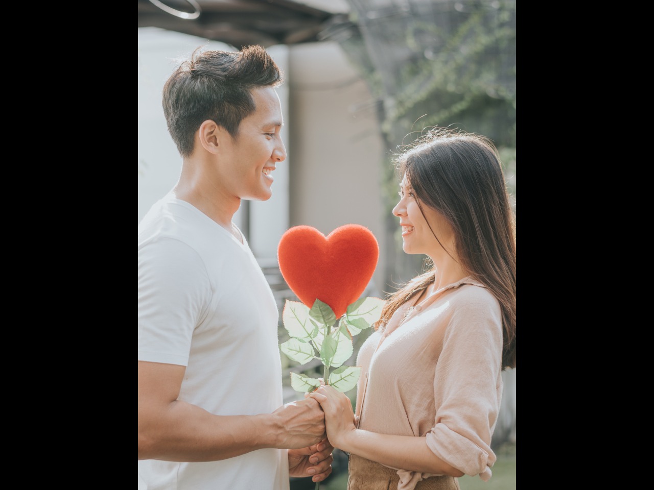 Kenali 5 Tipe Bahasa Maaf Milikmu & Pasangan agar Hubungan Lebih