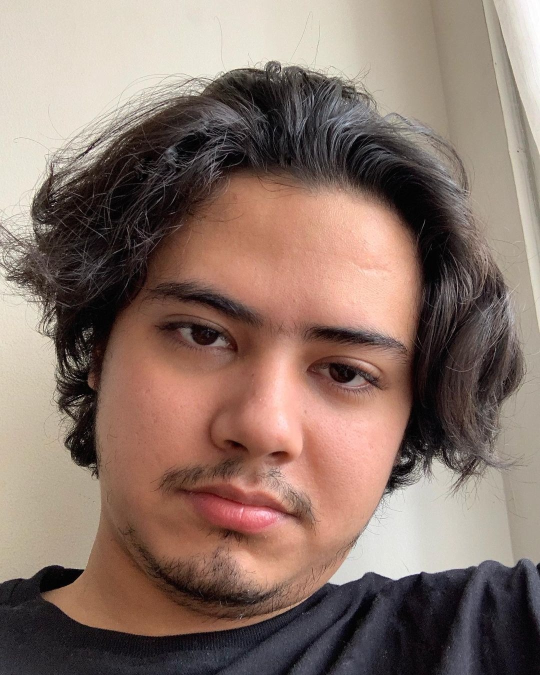 kabar-terkini-pemeran-ganteng-ganteng-serigala