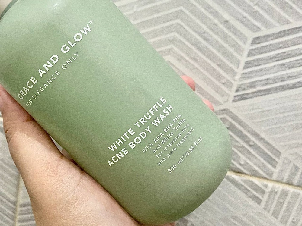 review-grace-and-glow-acne-body-wash-white-truffle