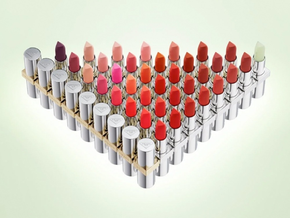 Prada Beauty Perkenalkan Koleksi Makeup dan Skincare 