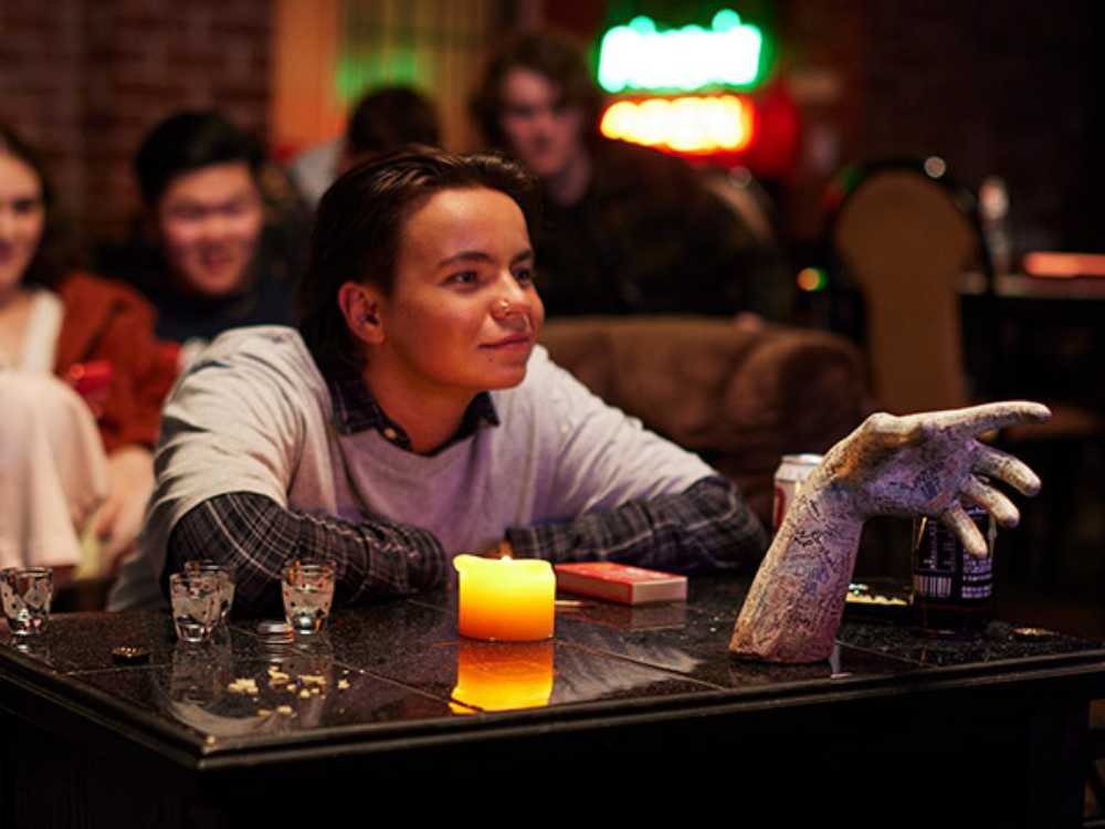 Review film talk to me