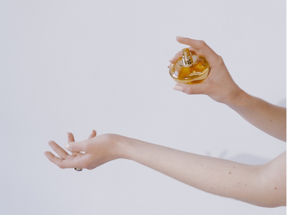 Mengenal Parfum Feromon yang Sedang Viral di TikTok dan Bikin Penasaran ...