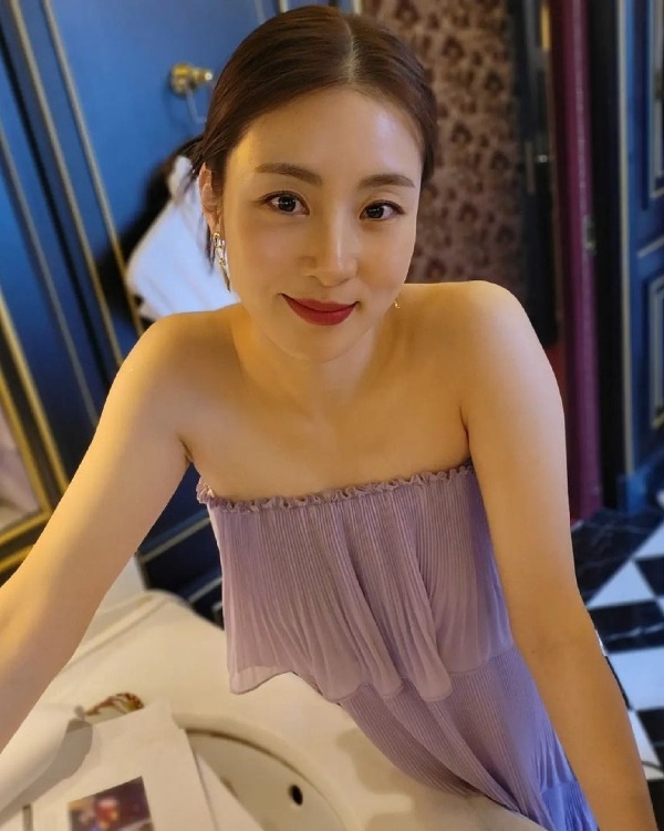 Pesona Kecantikan Kang So-ra