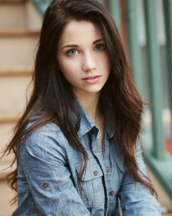 Emily Rudd One Piece Live-Action Series 