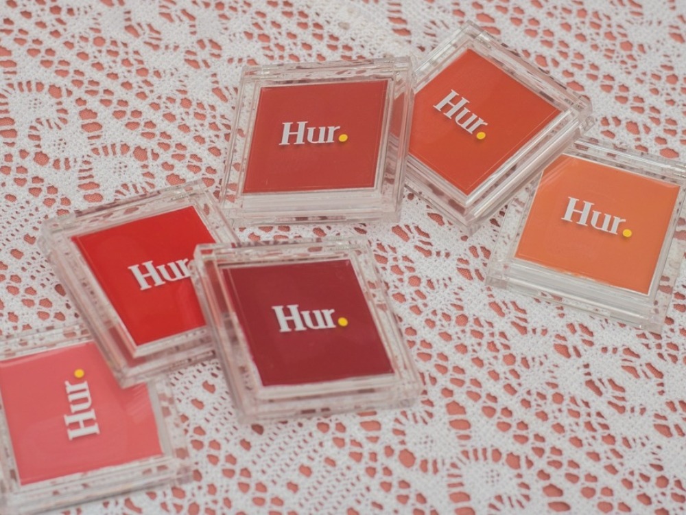 Blush On Favorit Tim Editorial Beauty Journal