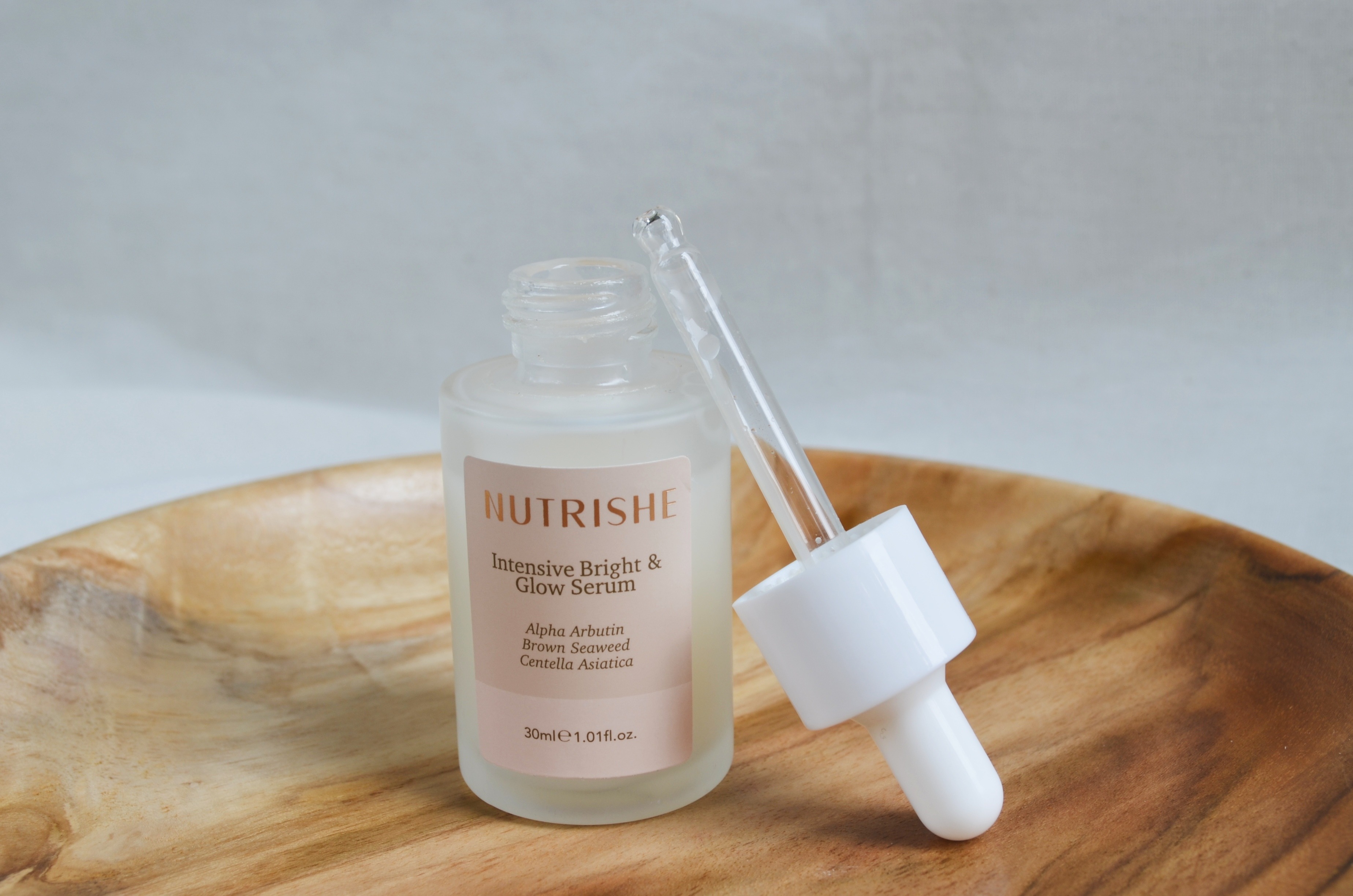 Review: Rutin Pakai Nutrishe Intensive Bright & Glow Serum