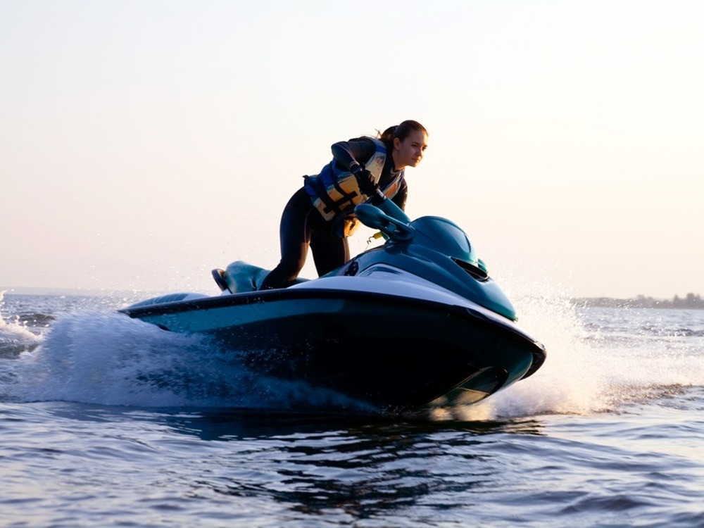 karakter-unik-orang-yang-suka-pantai