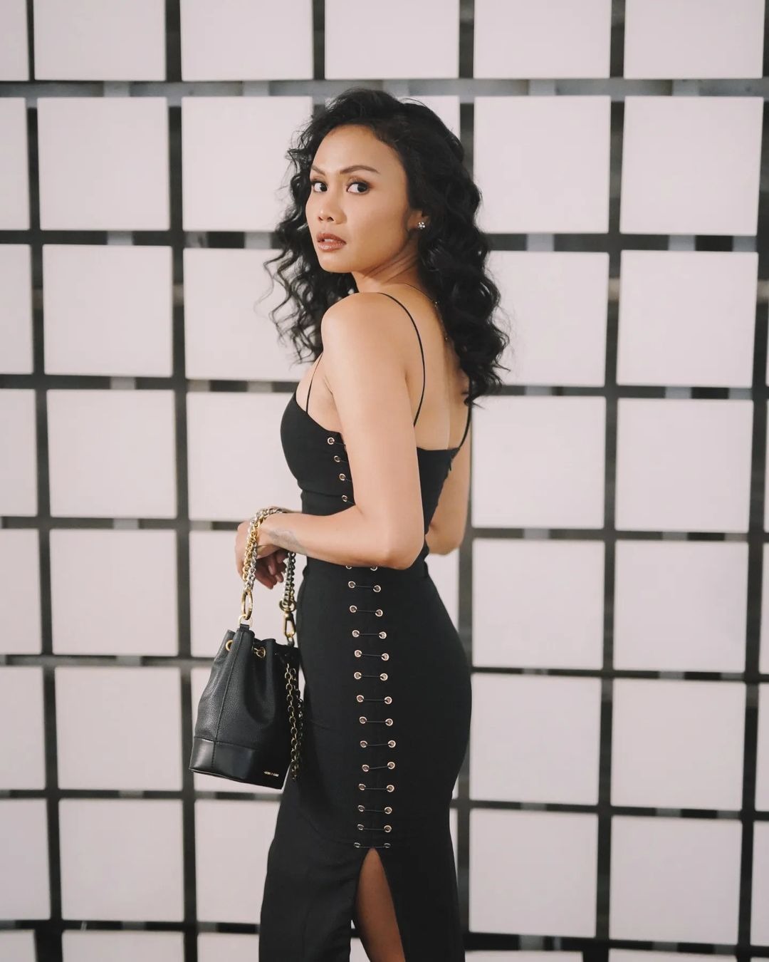 Potret Pemeran Wanita Hubungi Agen Gue!