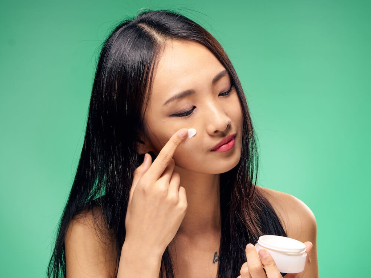 Pilihan Moisturizer untuk Kulit Kering dengan Harga di Bawah Rp150.000