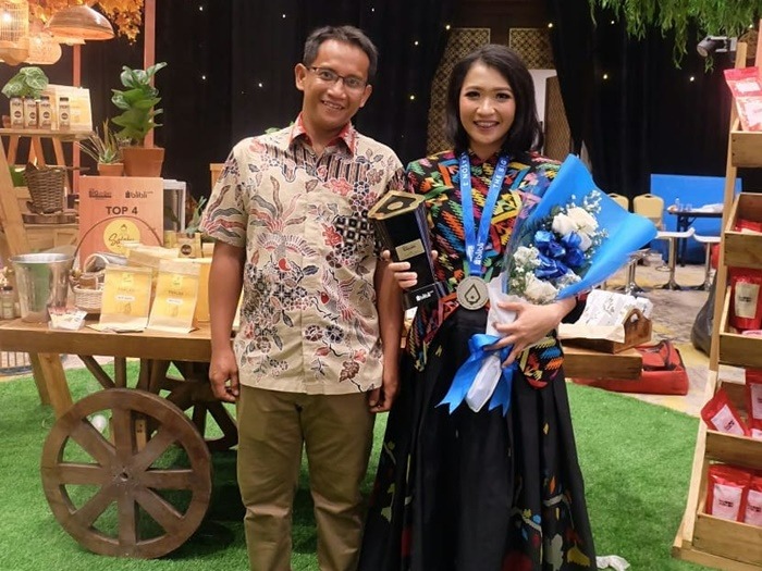 interview-erika-ernawatai-simangunsong-pavettia-skincare