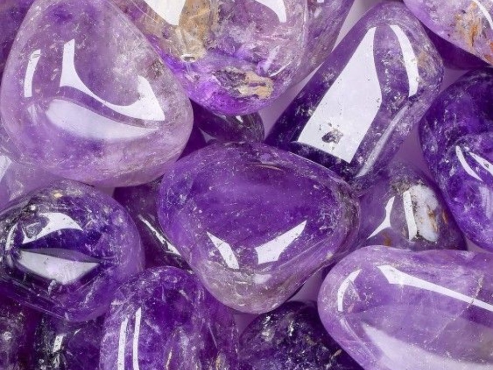 Jade hingga Amethyst, Deretan Kristal Ini Dipercaya Baik untuk ...