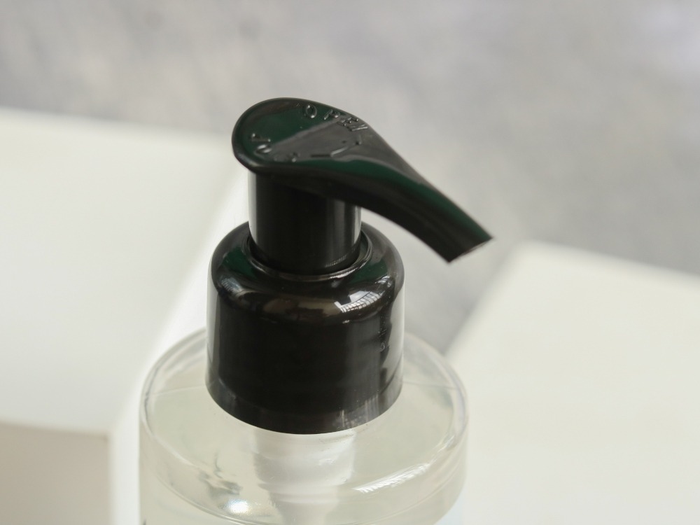 Make Over POWERSKIN Urban Defense Sunscreen dan POWERSKIN Ultra Deep Cleansing Oil