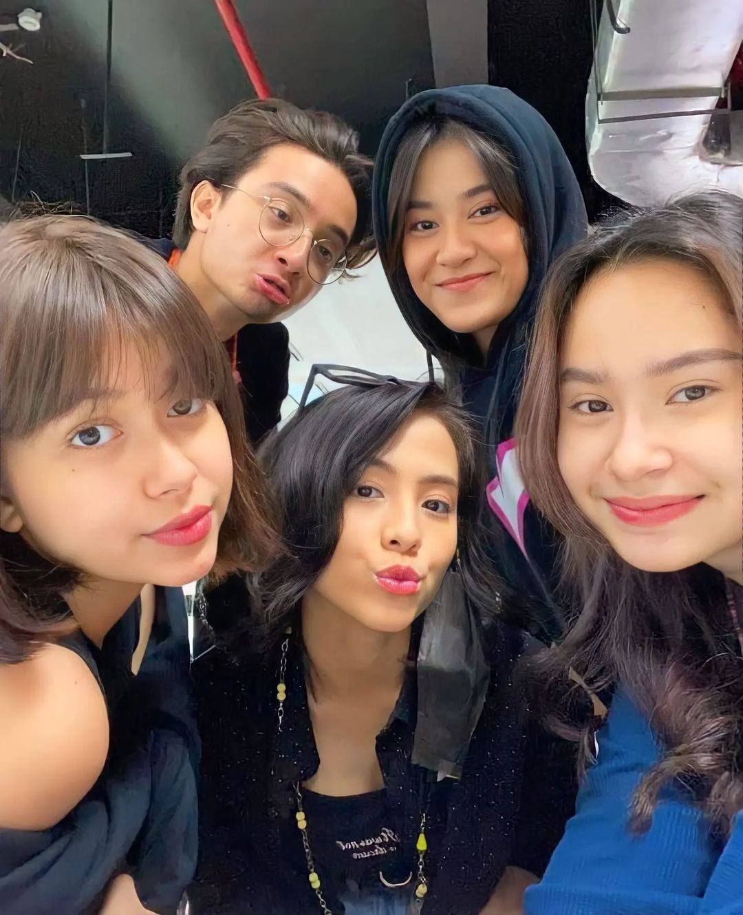 Virgo and The Sparklings