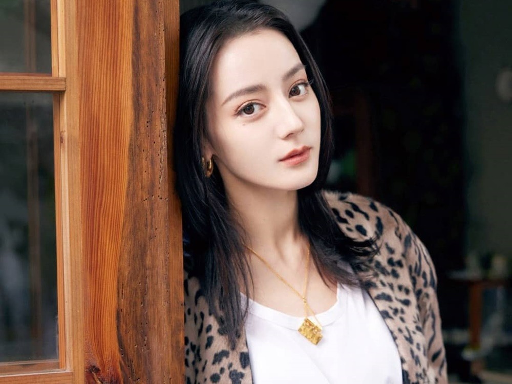 inspirasi-makeup-imlek-dari-para-aktris-cina-paling-populer