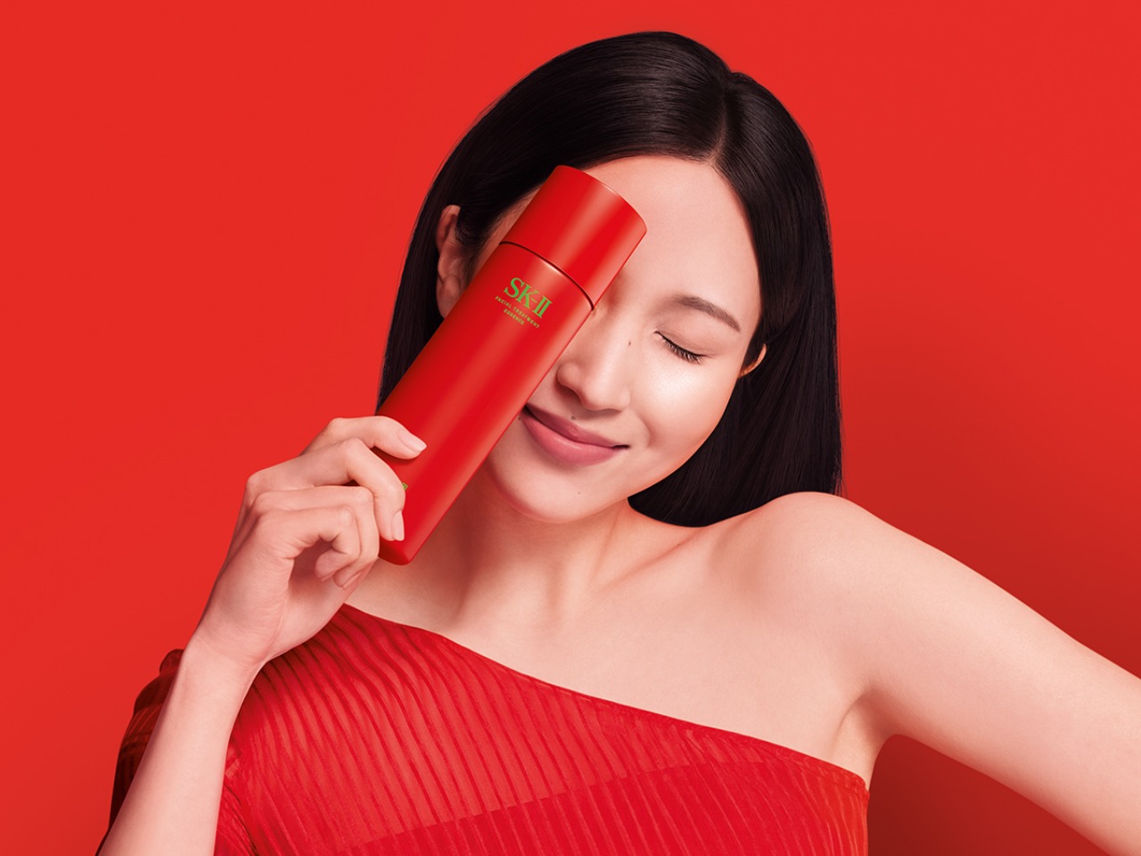 Rayakan Ekspresi Diri, SK-II Luncurkan PITERAâ„¢ Essence Kemasan Khusus Akhir Tahun