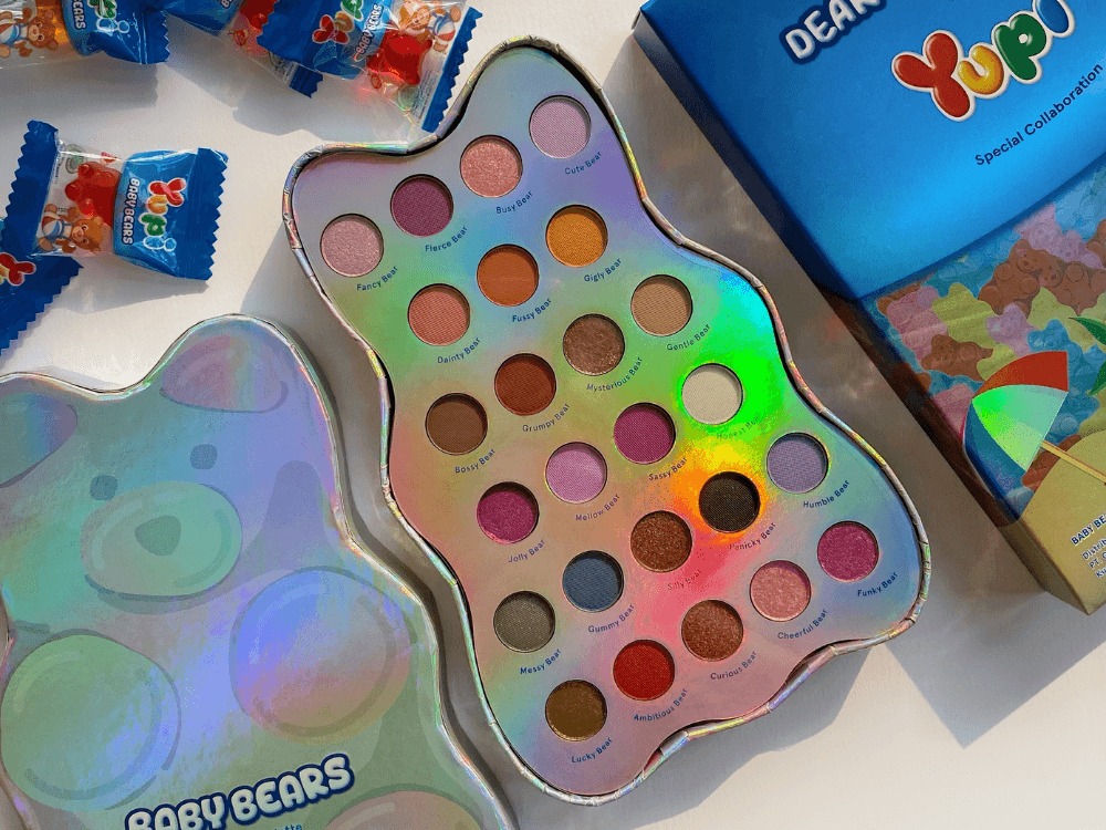 Review Dear Me Beauty x Yupi Baby Bears Eyeshadow Palette, Palet Ideal