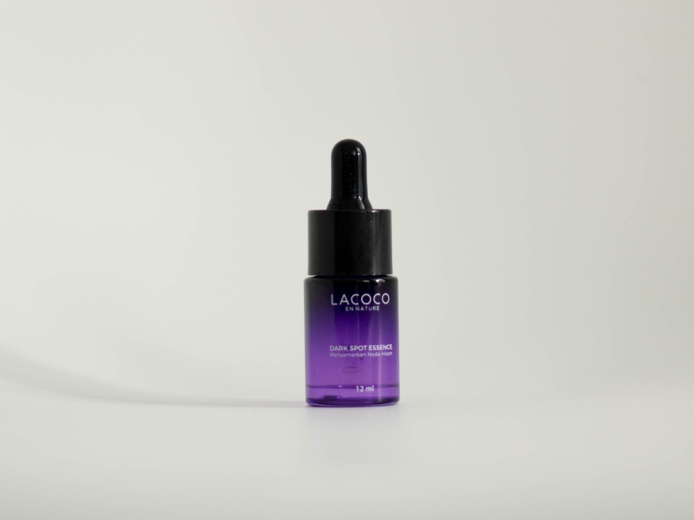 Review: Lacoco Dark Spot Essence & Lacoco Daily UV Counter