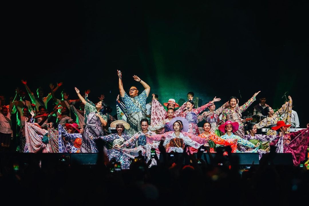 sederet-momen-reuni-musisi-di-synchronize-fest-2022