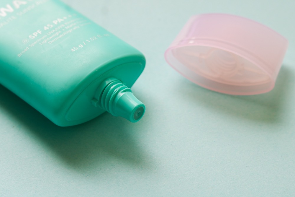 sunscreen bertekstur lightweight