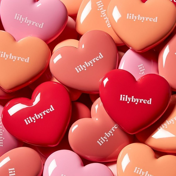 rekomendasi-10-blush-on-merah-tren-tomato-girl-makeup-look