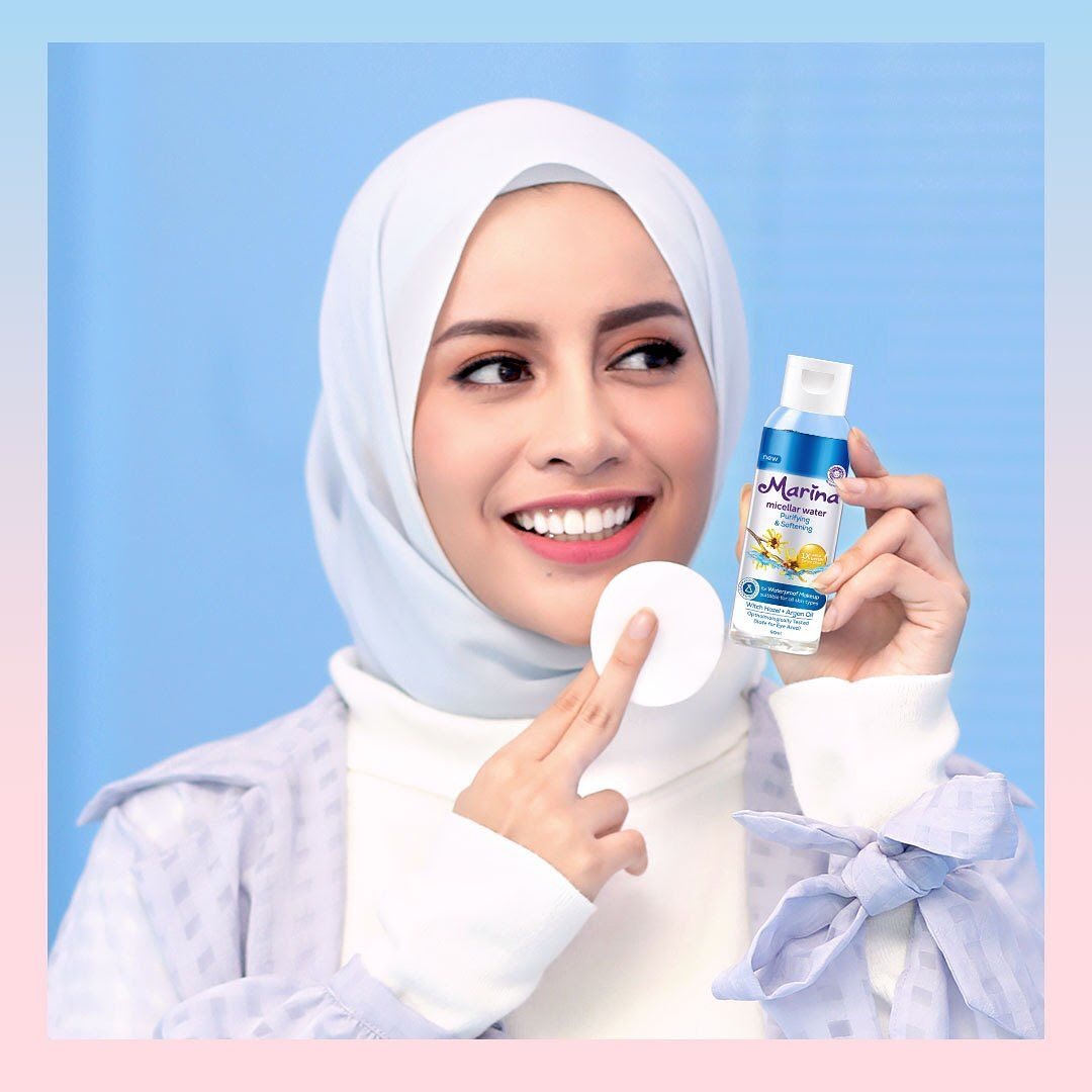 Membersihkan Makeup Waterproof
