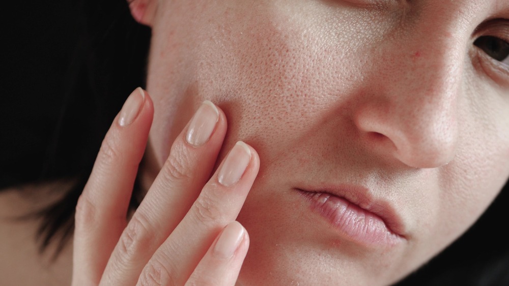 Sudah Berumur 30 Tahun ke Atas? Kenali Beberapa Tanda Penuaan Dini Berikut  - Beauty Journal