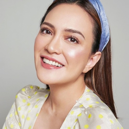 Natural Hingga Bold Intip Inspirasi Makeup Valentine Ala Selebritas Tanah Air Di Sini Yuk Beauty Journal Natural Hingga Bold Intip Inspirasi Makeup Valentine Ala Selebritas Tanah Air Di Sini Yuk Beauty Journal