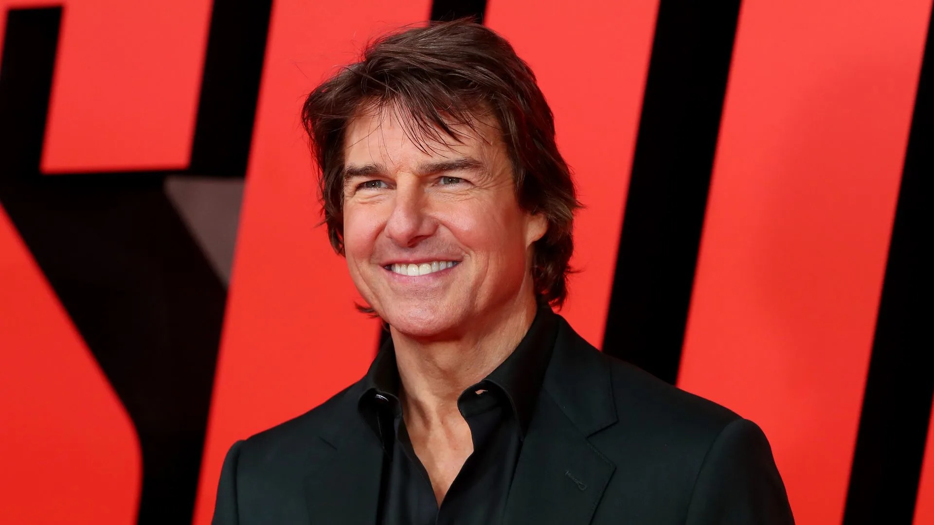 tom-cruise-nonton-oppenheimer-and-barbie