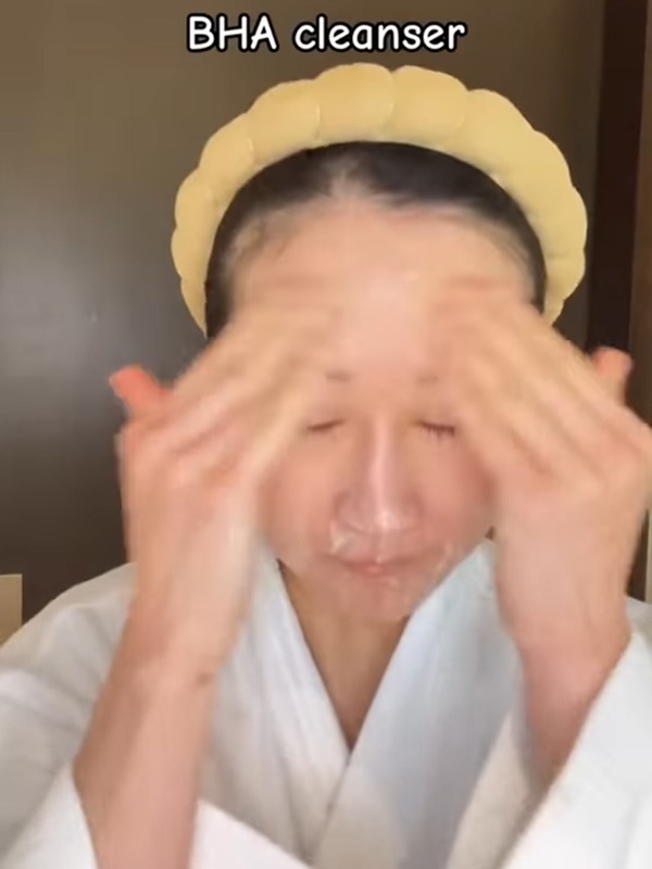 rutinitas-skincare-untuk-mengatasi-bekas-jerawat-and-hiperpigmentasi