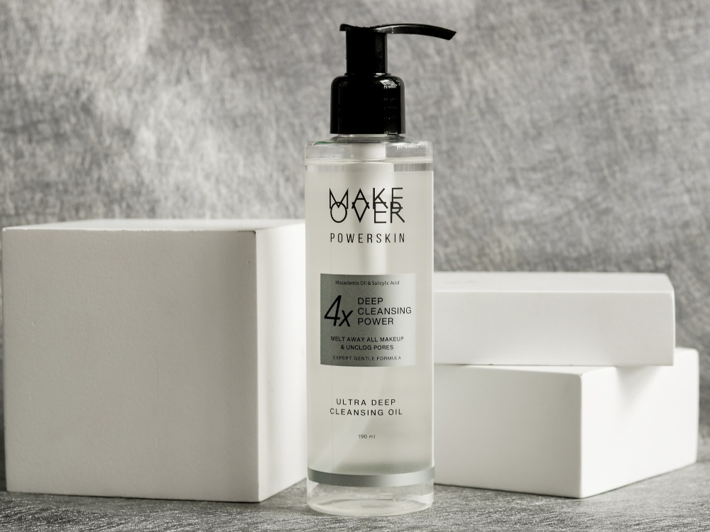 Make Over POWERSKIN Urban Defense Sunscreen dan POWERSKIN Ultra Deep Cleansing Oil