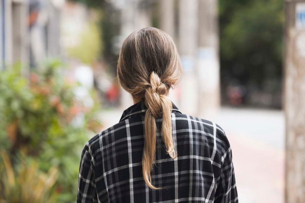 Agar Tidak Bosan dengan Gaya Klasik, Coba Model Ponytail Unik Berikut ...