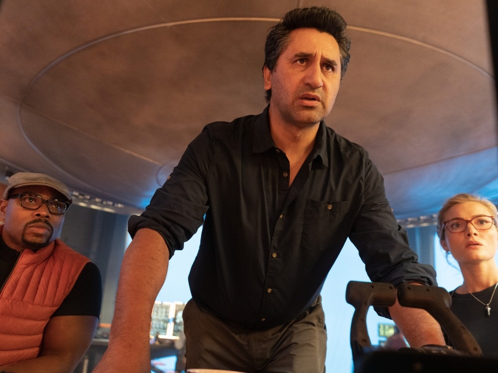 review-film-meg-2-the-trench