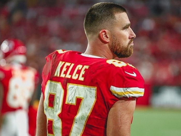 10-fakta-travis-kelce-yang-dirumorkan-dekat-dengan-taylor-swift