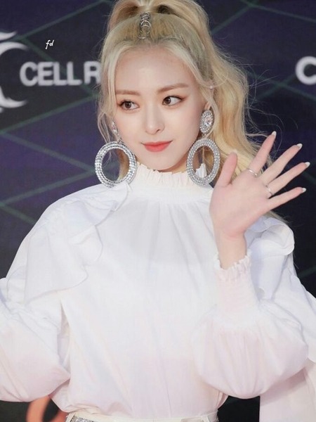 Yuna ITZY