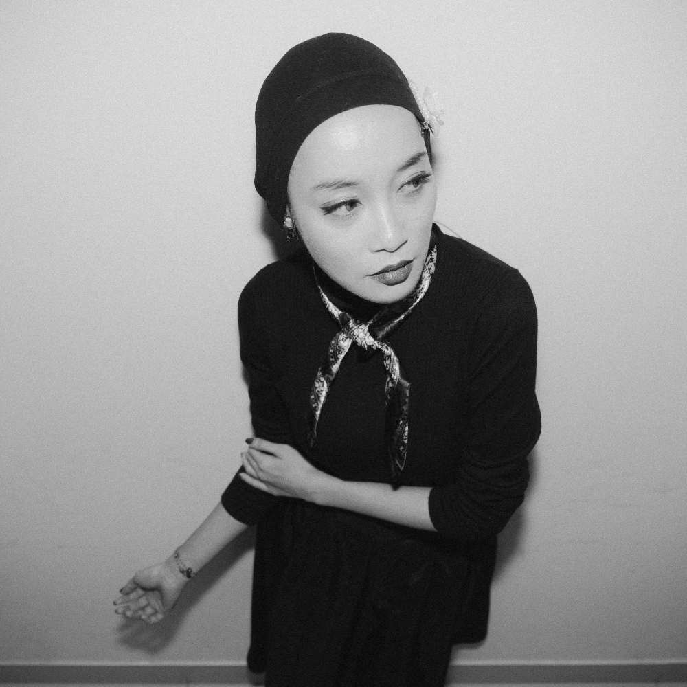 anggunprawar-anggun-pw-soco-by-sociolla